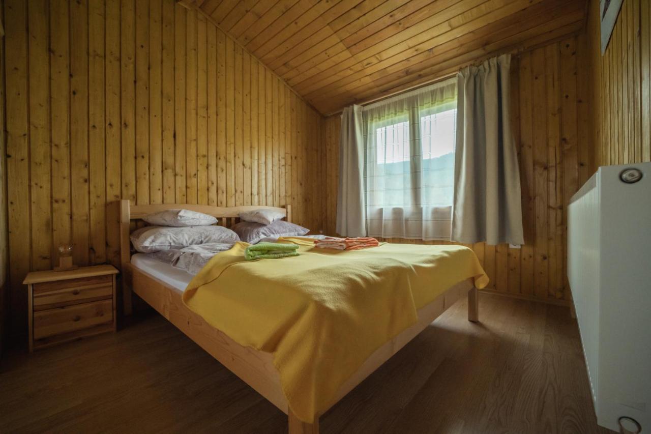 Biotour Camping & Restaurant Ghimeş-Făget Exteriér fotografie