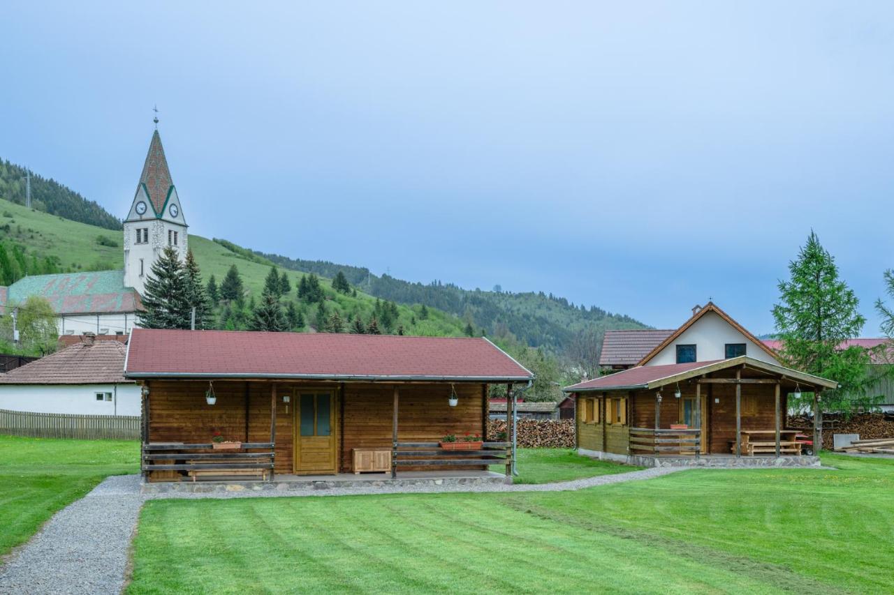 Biotour Camping & Restaurant Ghimeş-Făget Exteriér fotografie