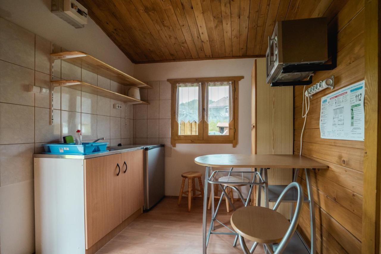 Biotour Camping & Restaurant Ghimeş-Făget Exteriér fotografie