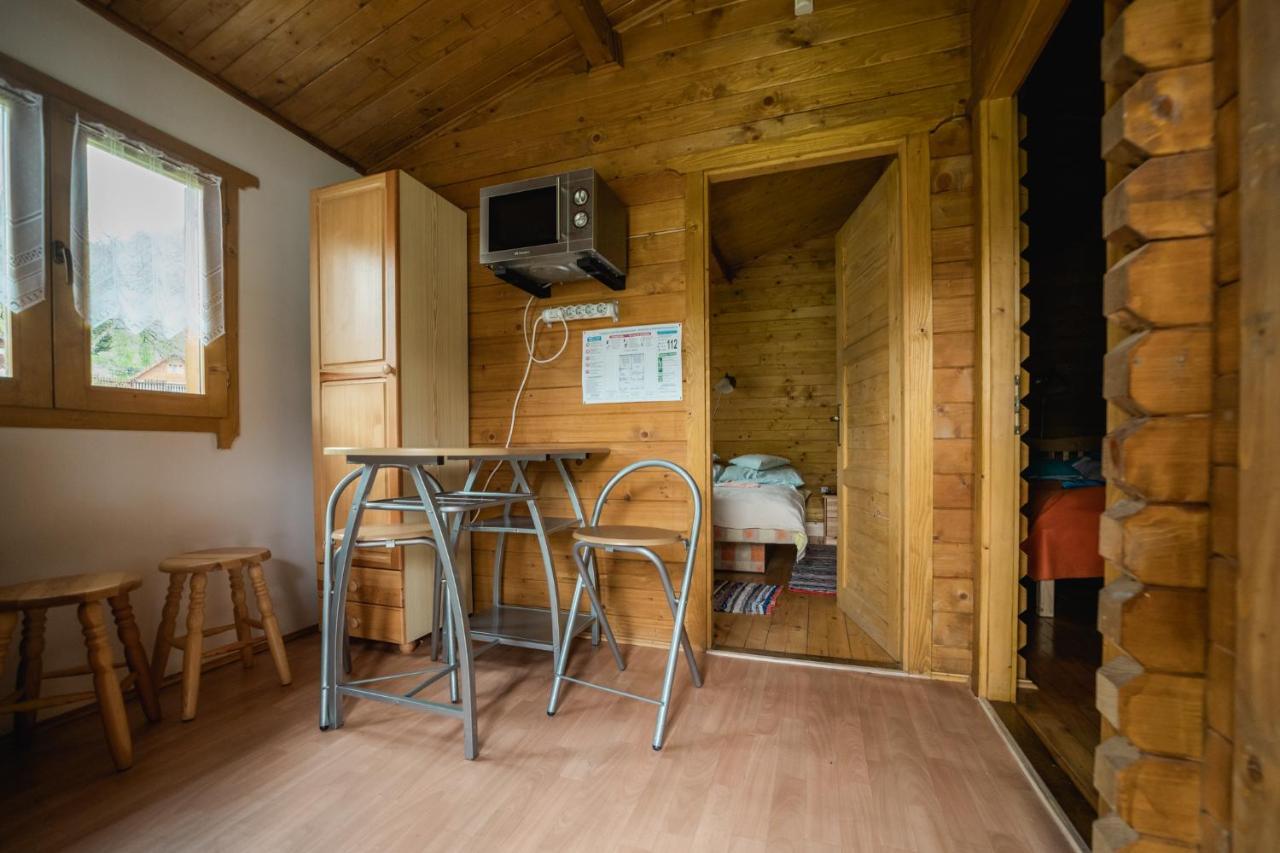 Biotour Camping & Restaurant Ghimeş-Făget Exteriér fotografie